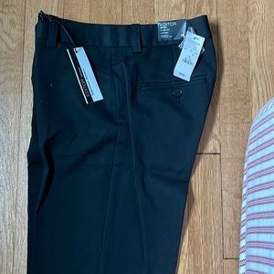 NWT Express women’s dress pant. Size 0, flare leg, low rise. Editor collection.